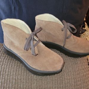 OTBT Wander in Otter Cold Weather Size 8M